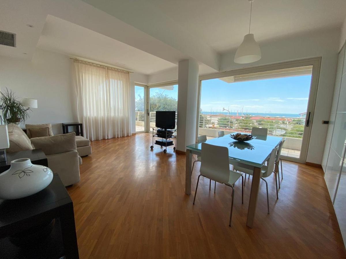 Hotel Joseph Marina di Pietrasanta Exteriör bild